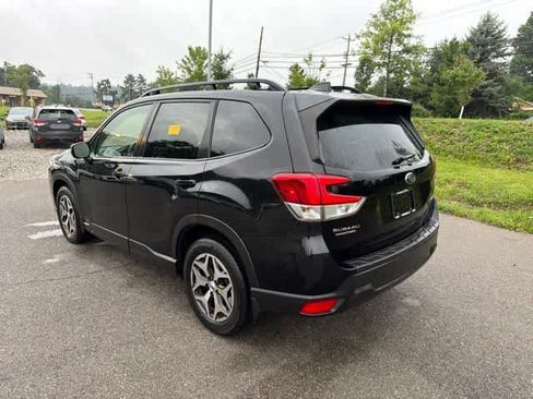 Used 2023 Subaru Forester Premium AWD/4WD image 13