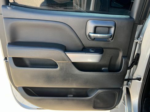 Used 2018 Chevrolet Silverado 1500 LTZ Z71 w/ LTZ Plus Package image 19