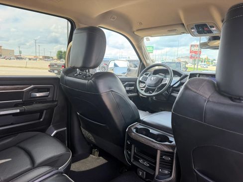 Used 2019 RAM 2500 Laramie w/ Cold Weather Group AWD/4WD image 81