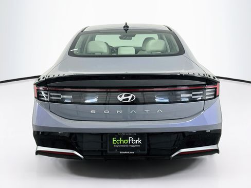 Used 2025 Hyundai Sonata SEL FWD image 7