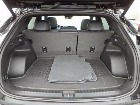 Used 2024 Chevrolet Blazer EV LT image 21