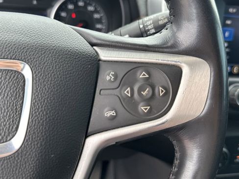 Used 2021 GMC Terrain SLT w/ Infotainment Package II FWD image 21