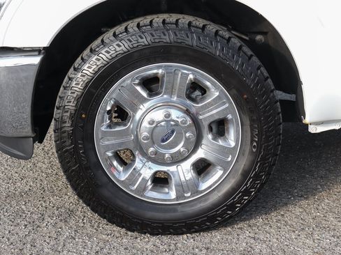 Used 2012 Ford F250 XLT w/ XLT Value Pkg image 40