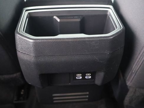 Used 2024 Toyota Tacoma TRD Off-Road image 24