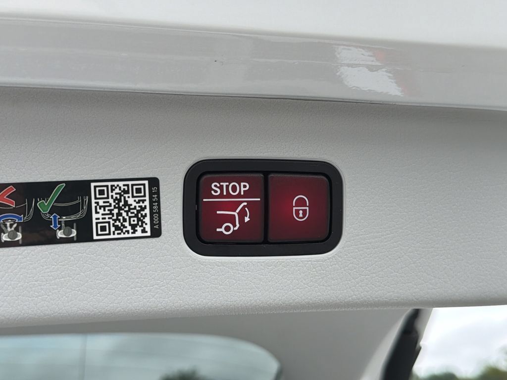 Certified 2023 Mercedes-Benz EQE 350+ 4MATIC SUV image 19