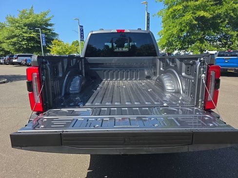 New 2026 Ford F250 Platinum w/ Tremor Off-Road Package AWD/4WD image 29