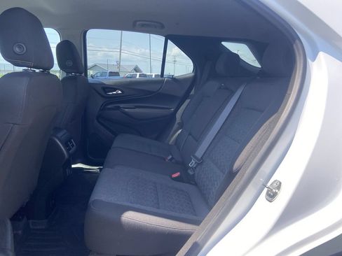 Used 2022 Chevrolet Equinox LT AWD/4WD image 24