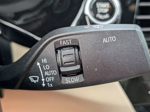 Used 2019 BMW 530i xDrive w/ Convenience Package AWD/4WD image 27
