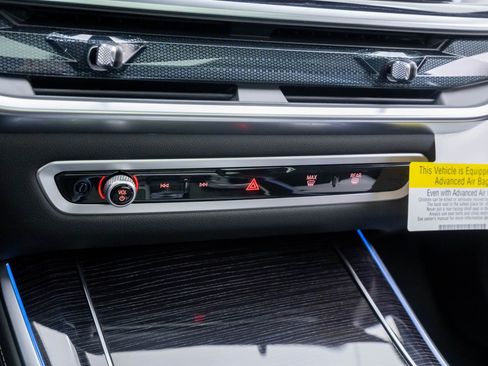 New 2026 BMW X5 xDrive50e w/ Executive Package image 30