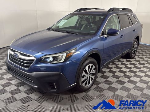 Used 2021 Subaru Outback Premium AWD/4WD image 1