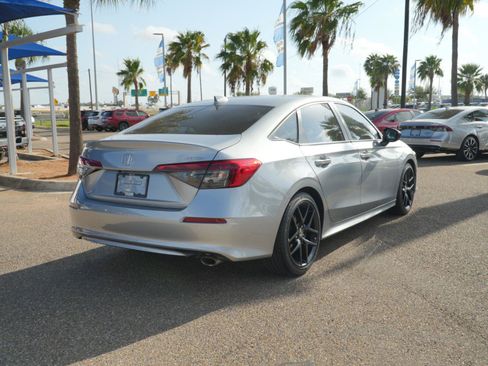 Used 2024 Honda Civic Sport image 9