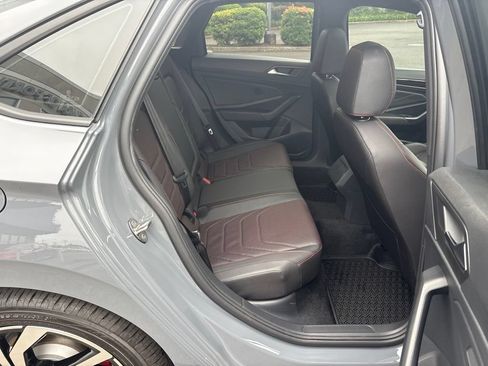 Used 2024 Volkswagen Jetta GLI Autobahn FWD image 25
