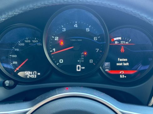 Certified 2020 Porsche Macan image 29