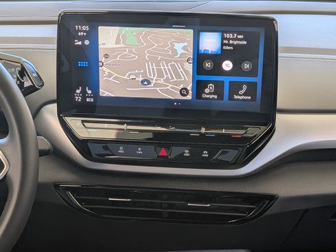 Used 2023 Volkswagen ID.4 2WD image 25