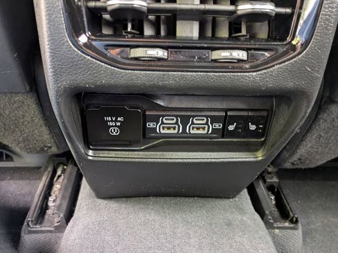 Used 2022 Jeep Grand Cherokee Trailhawk AWD/4WD image 15