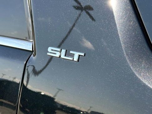 Used 2017 GMC Acadia Limited SLT FWD image 12