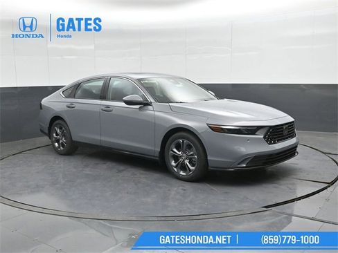 New 2025 Honda Accord EX-L image 4