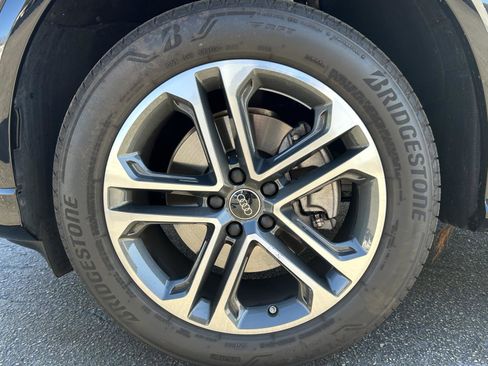 Certified 2025 Audi Q5 Premium Plus w/ Premium Plus image 12