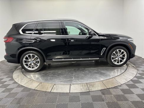 Used 2019 BMW X5 xDrive40i w/ Convenience Package image 17
