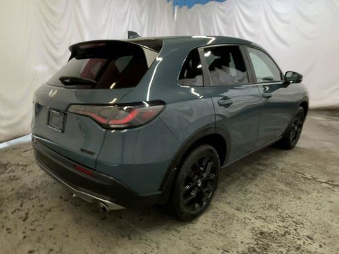 Certified 2025 Honda HR-V Sport image 8