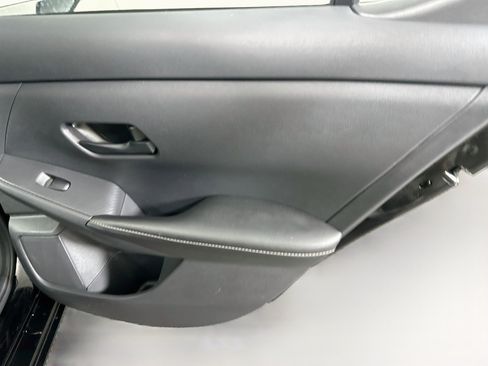 Used 2025 Nissan Sentra SV FWD image 28