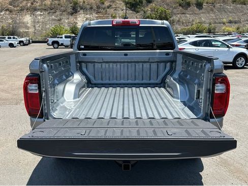 New 2025 GMC Canyon Elevation w/ Convenience Package image 24