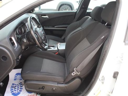 Used 2023 Dodge Charger SXT image 28