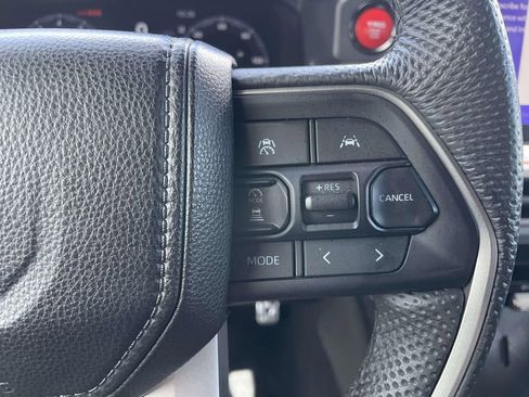 Used 2024 Toyota Tacoma TRD Sport image 32