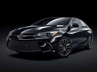 Used 2017 Toyota Camry SE