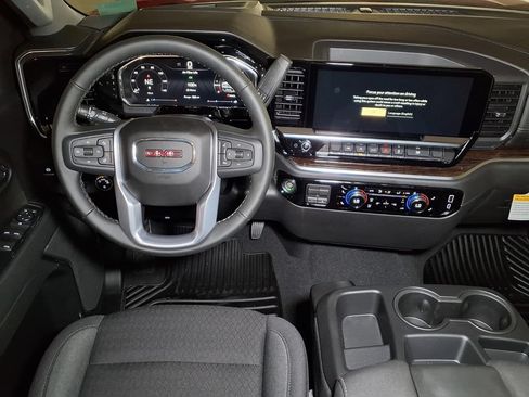 New 2026 GMC Sierra 1500 SLE w/ Preferred Package AWD/4WD image 14