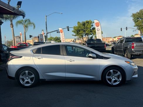 Used 2017 Chevrolet Volt LT FWD image 13
