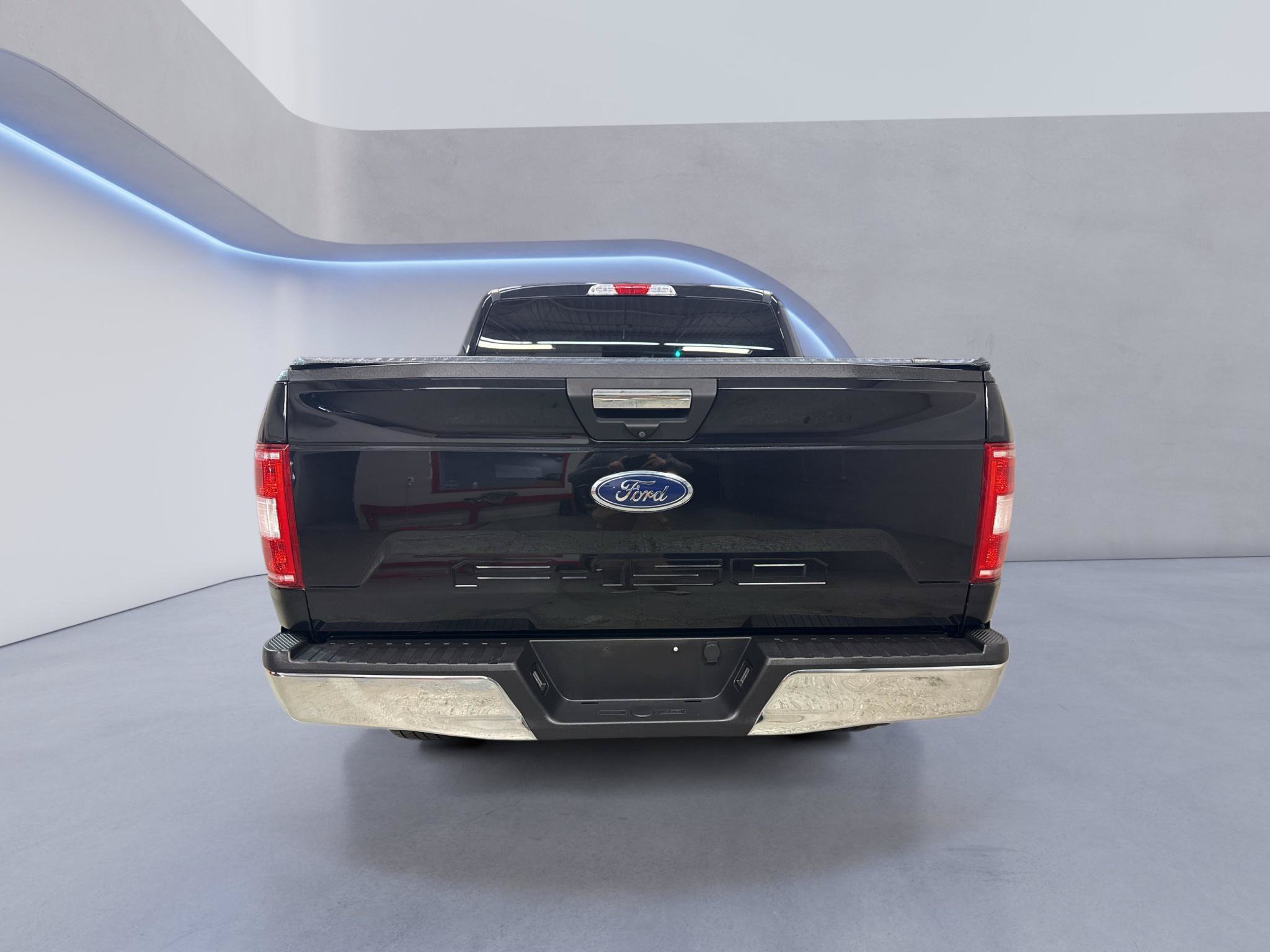 Used 2019 Ford F150 XLT w/ Equipment Group 302A Luxury AWD/4WD image 7