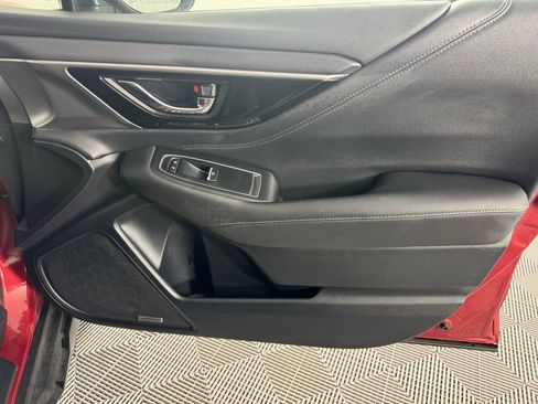 Used 2022 Subaru Outback Limited image 31