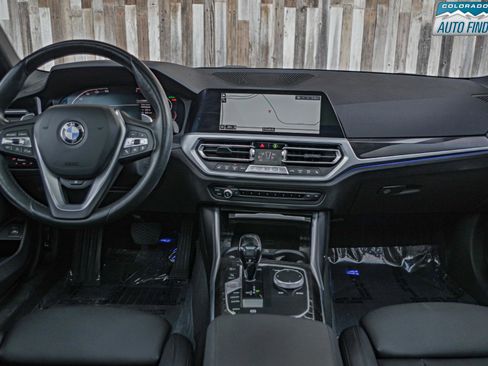 Used 2019 BMW 330i xDrive Sedan w/ Convenience Package AWD/4WD image 17