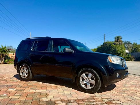 Used 2011 Honda Pilot EX-L image 9