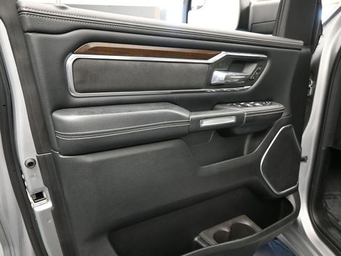 Used 2021 RAM 1500 Laramie image 17