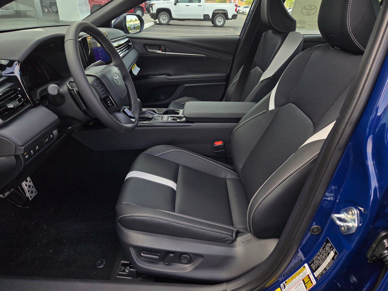 Certified 2026 Toyota Camry SE FWD image 15