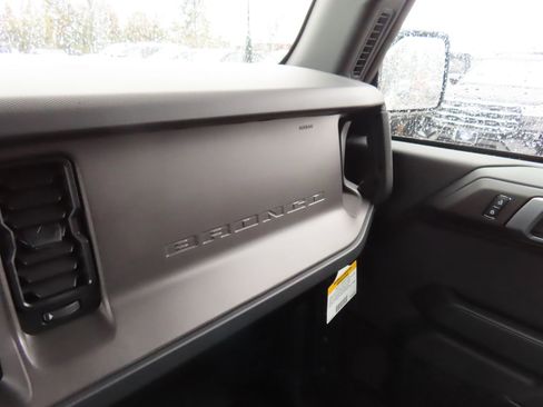 New 2026 Ford Bronco Big Bend w/ Black Diamond Package image 13