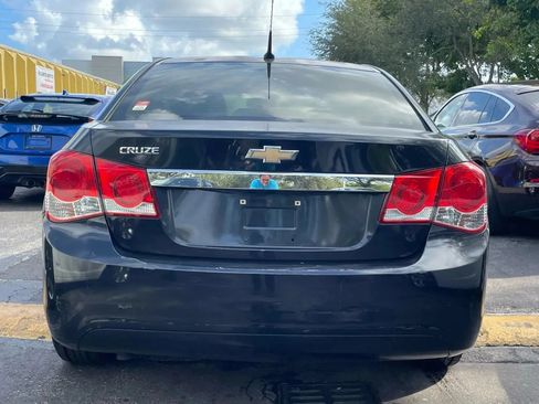 Used 2012 Chevrolet Cruze LS w/ Connectivity Package FWD image 10