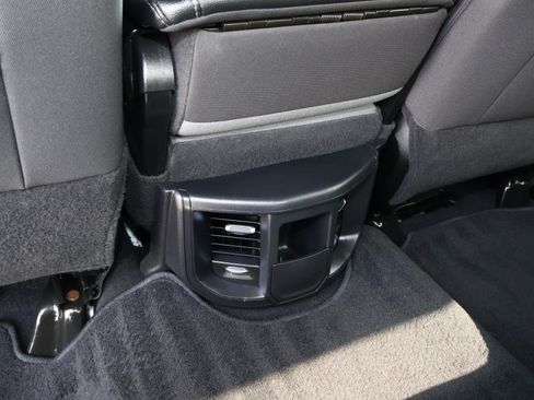 Used 2024 RAM 3500 Big Horn image 12