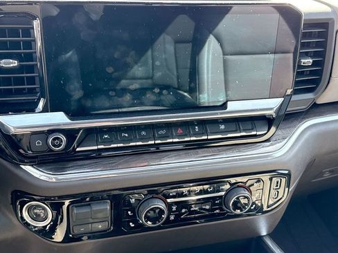 Used 2023 Chevrolet Silverado 1500 LTZ w/ LTZ Premium Package image 14