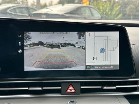 New 2025 Hyundai Elantra Limited image 20