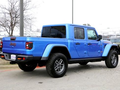 New 2026 Jeep Gladiator Mojave image 5