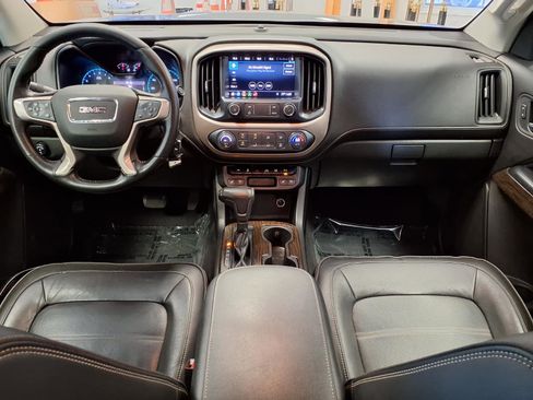 Used 2019 GMC Canyon Denali RWD image 16