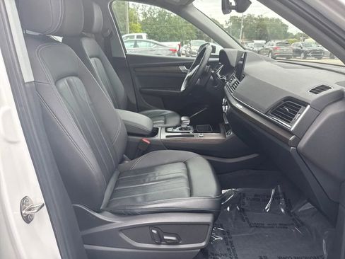 Used 2023 Audi Q5 2.0T Premium w/ Convenience Package AWD/4WD image 18