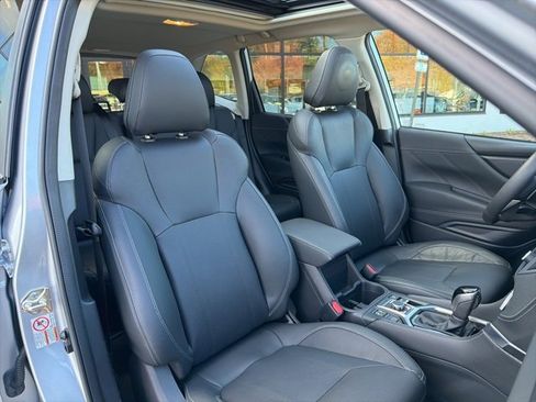 Used 2019 Subaru Forester Touring image 23
