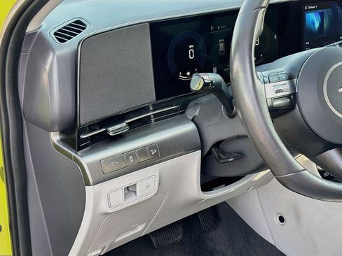 Used 2025 Hyundai Kona SEL FWD image 10