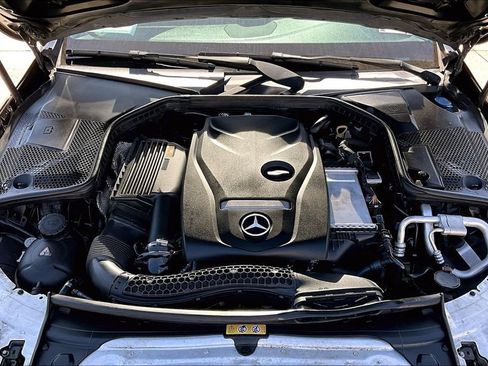 Used 2018 Mercedes-Benz C 300 Sedan image 30