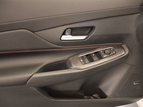 New 2026 Nissan Sentra SR w/ SR Premium Package FWD image 9