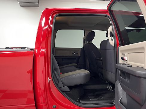 Used 2012 RAM 2500 SLT AWD/4WD image 16